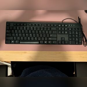 Black Wired Keyboard